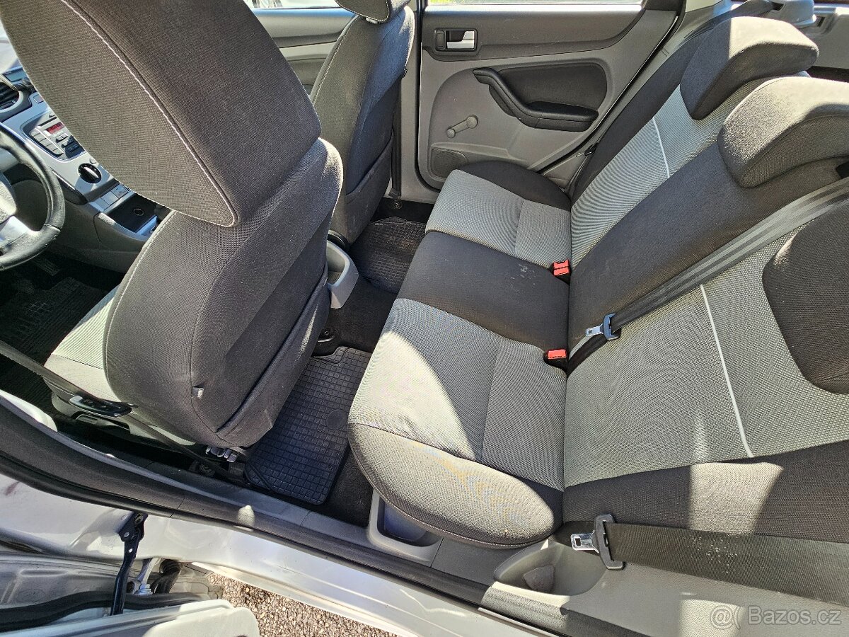 Ford Focus 1.6i 74kw, 2011, DPH - 12