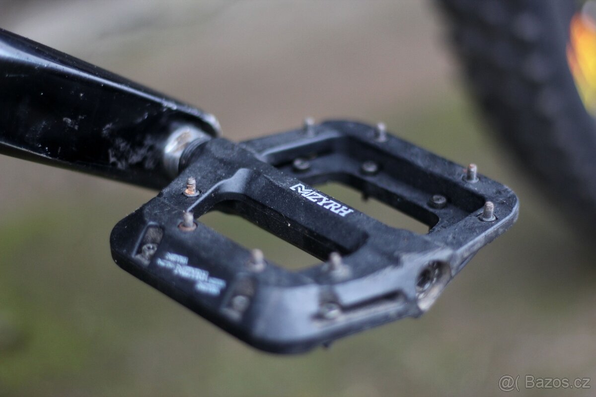 ✅ Specialized Stumpjumper Carbon 27.5" (2016) - M - ✅ - 12