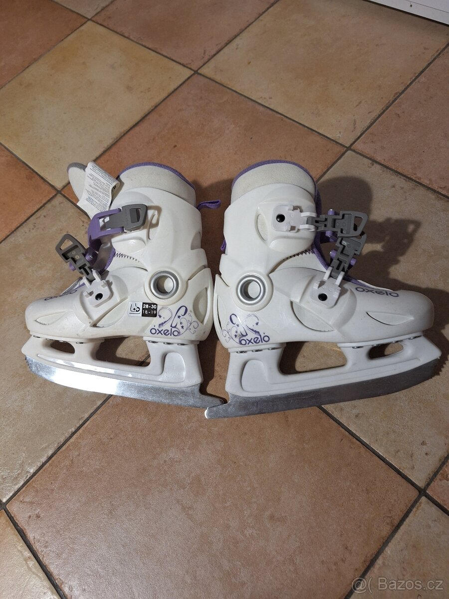 Dívčí brusle - 12