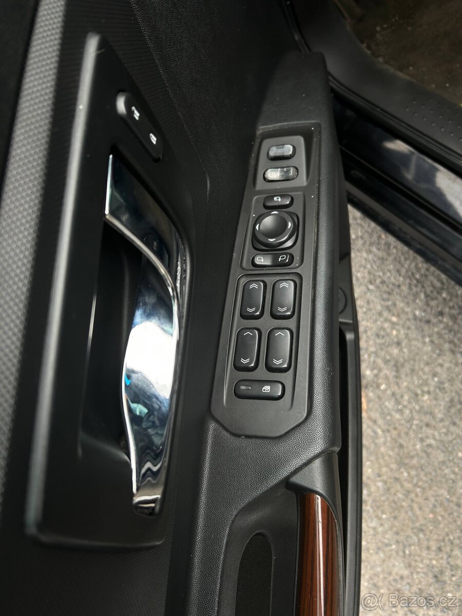 Cadillac CTS - 12