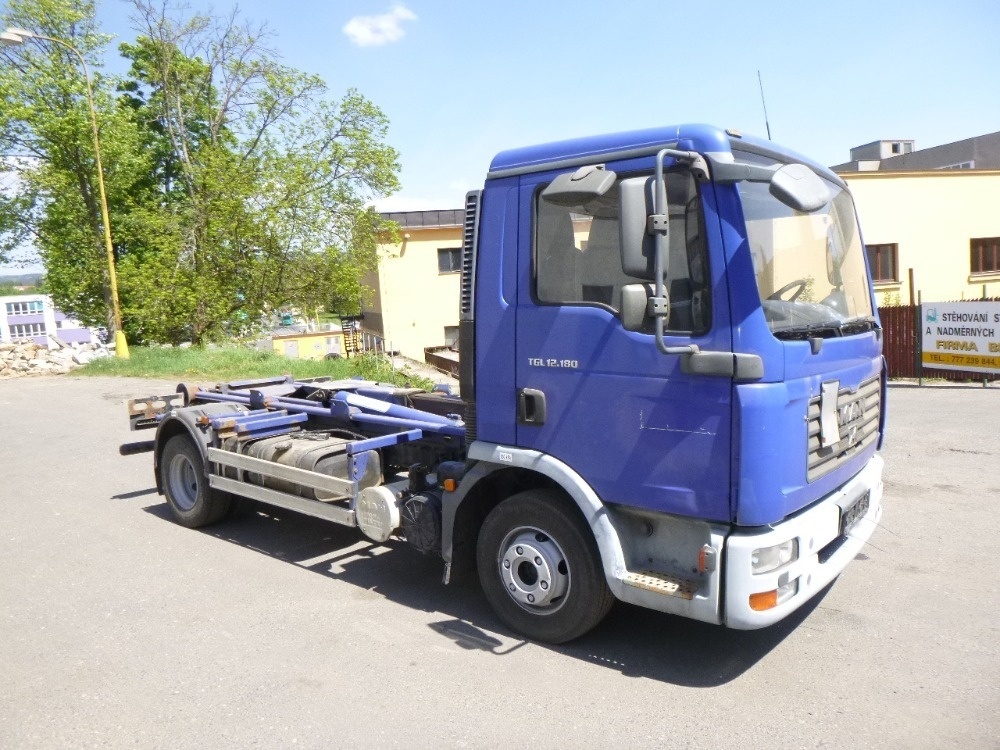 Prodám MAN TGL 12.180 kontejner - 12