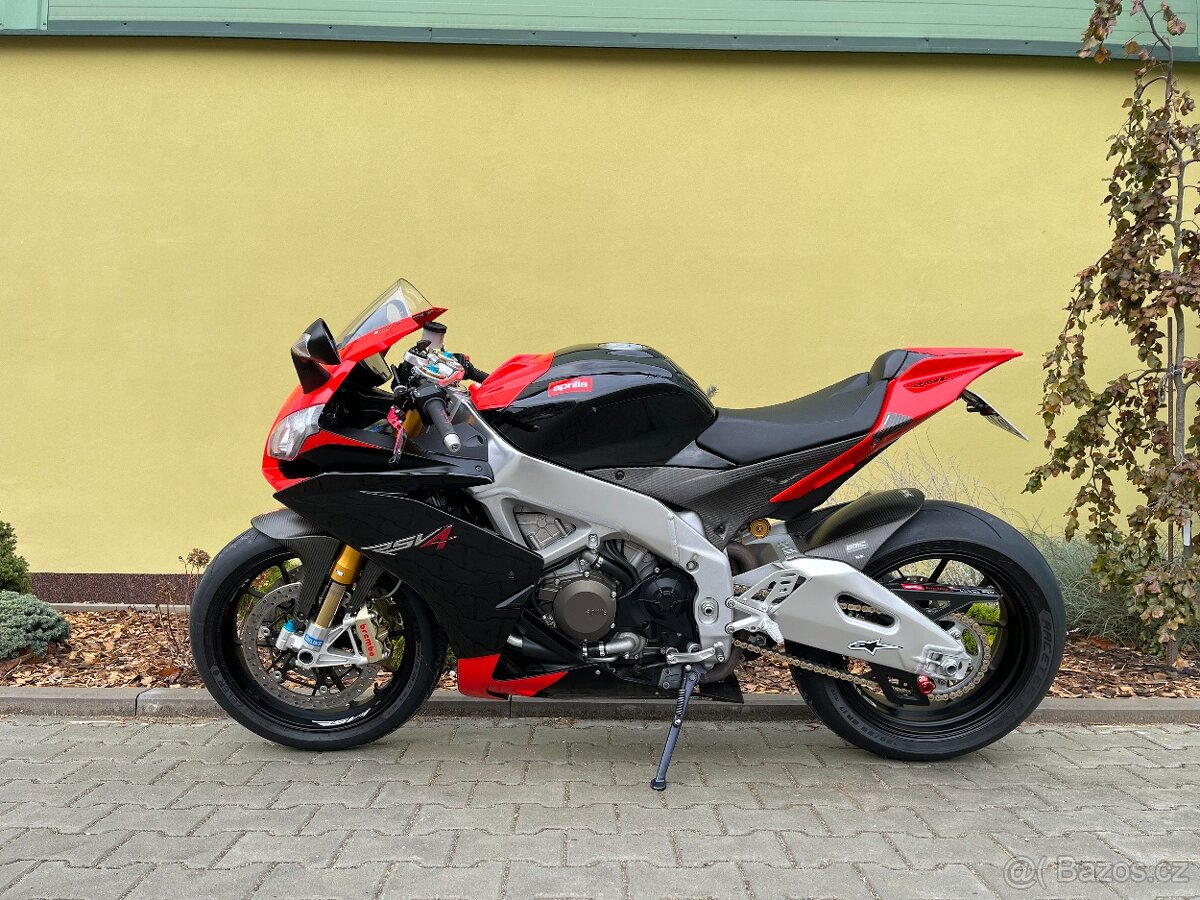 Aprilia RSV4 1000 FACTORY - 12