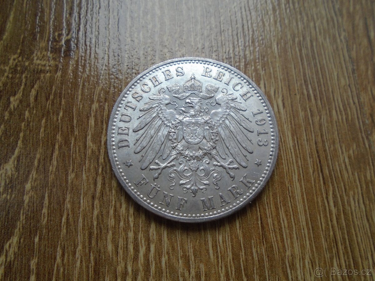 ODZNAKY A MINCE - 12