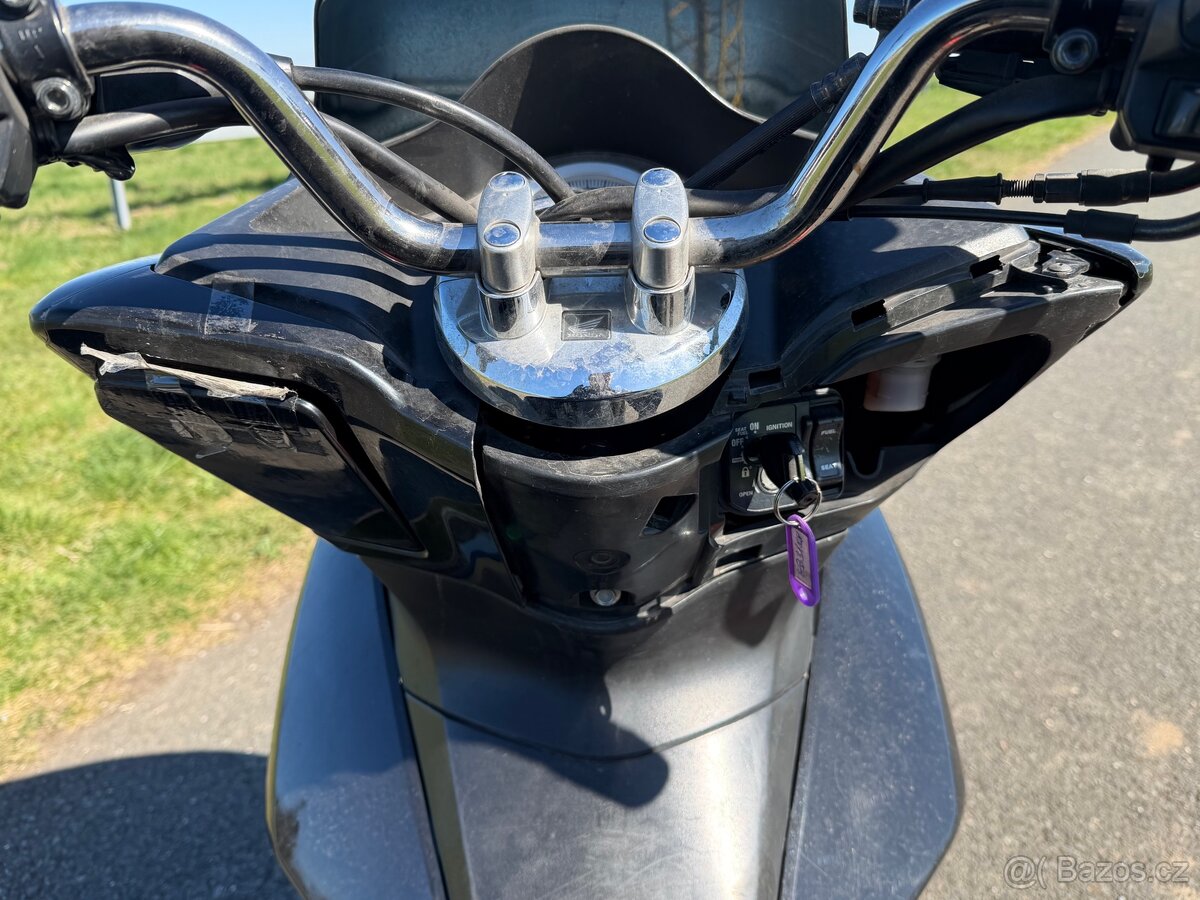 Honda PCX 125cc 2014 - 12