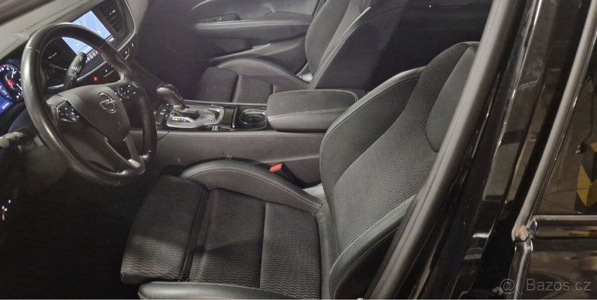 Opel insignia - 12