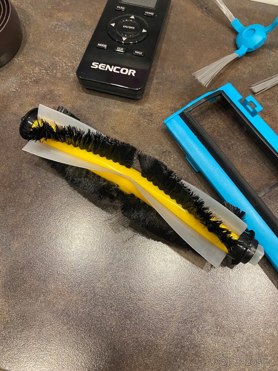 robotický vysavač Sencor SRV 9250BK - 12