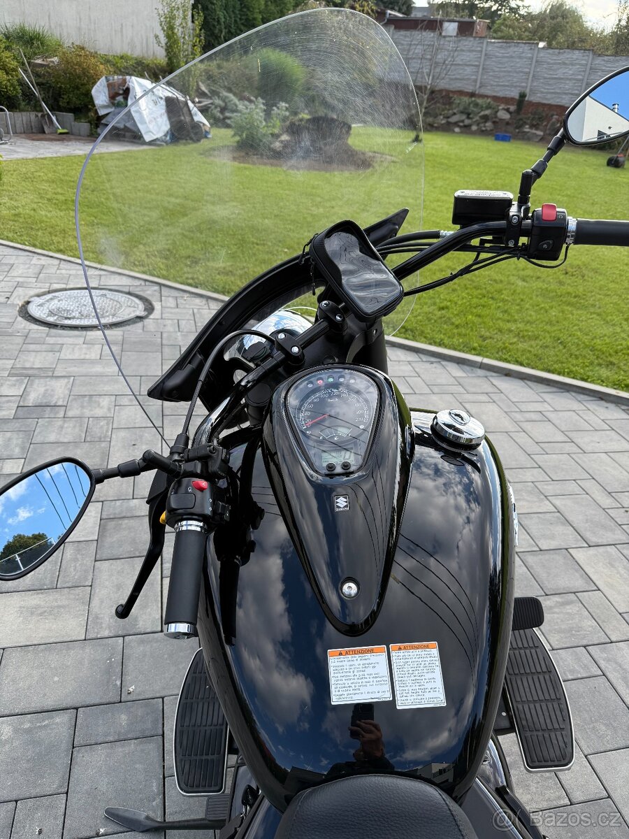 Intruder C 1500T - 12