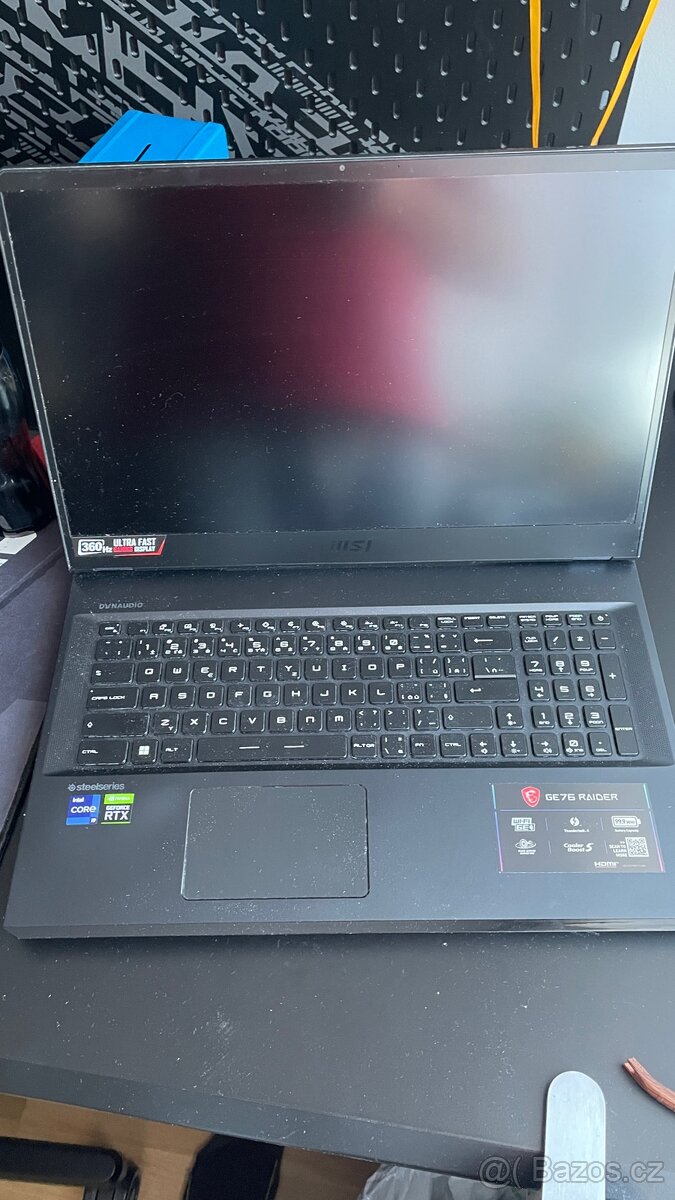 Herní notebook Rtx 3080, 64Gb RAM - 12