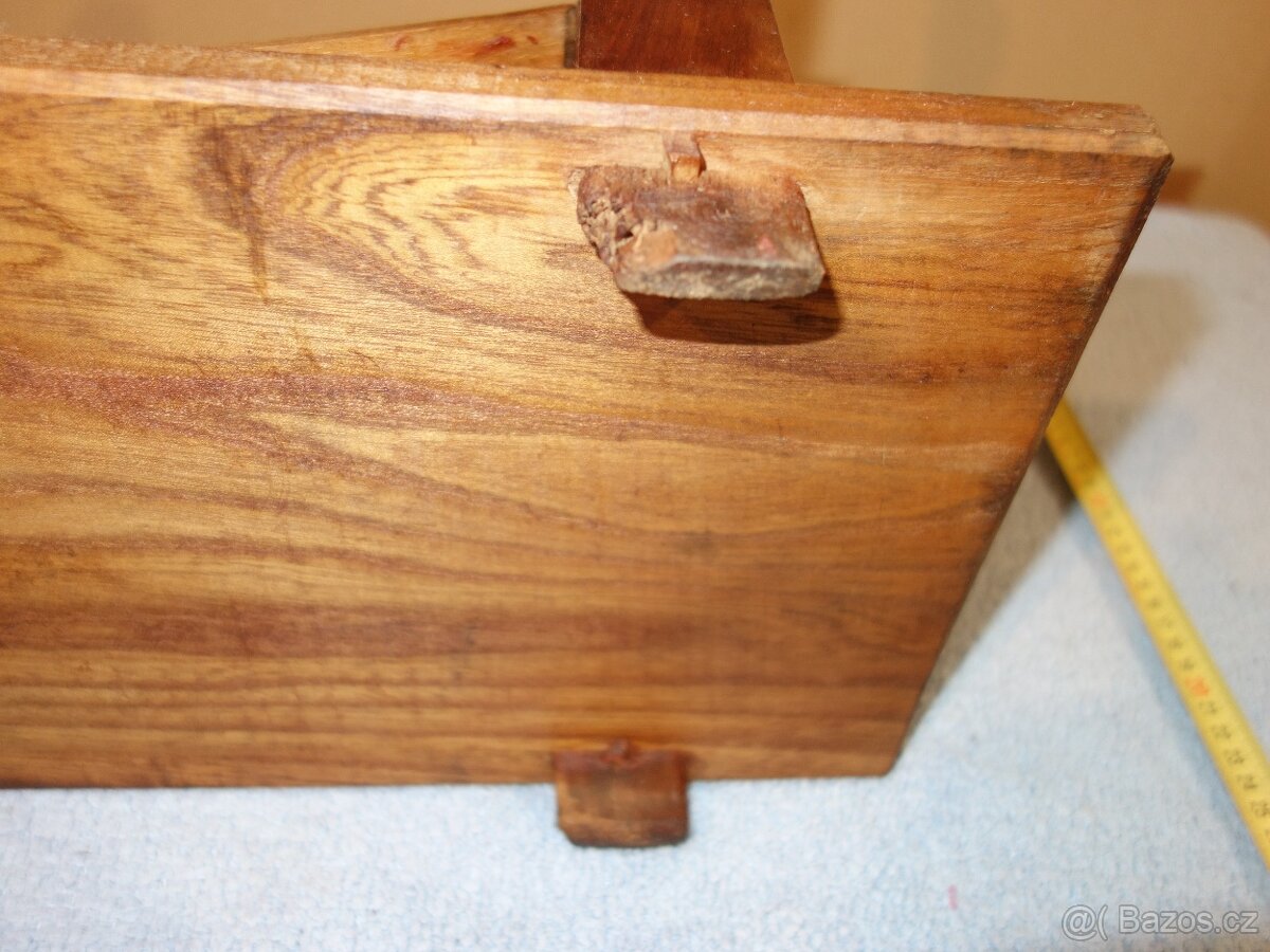 Stará velikonoční hrkačka-klapačka, super model - 12