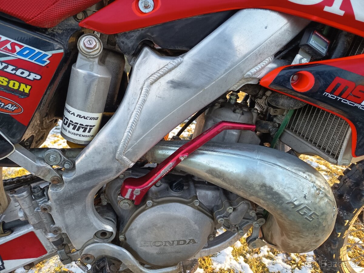 Honda CR250 - 12