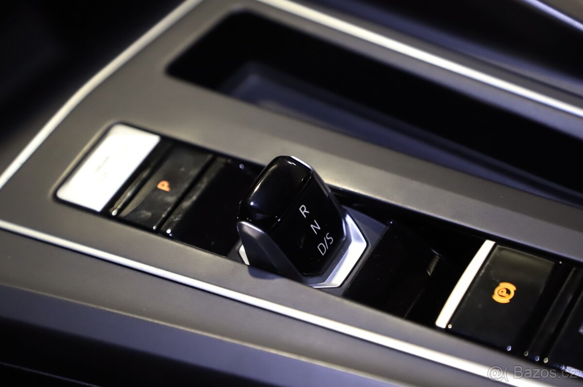 VW Golf 8 Variant 2.0TDI 110kW DSG Weba. - záruka Autodraft - 12