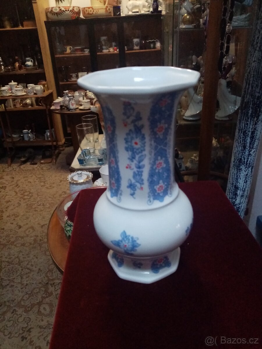 Starožitná porcelánová váza - 12