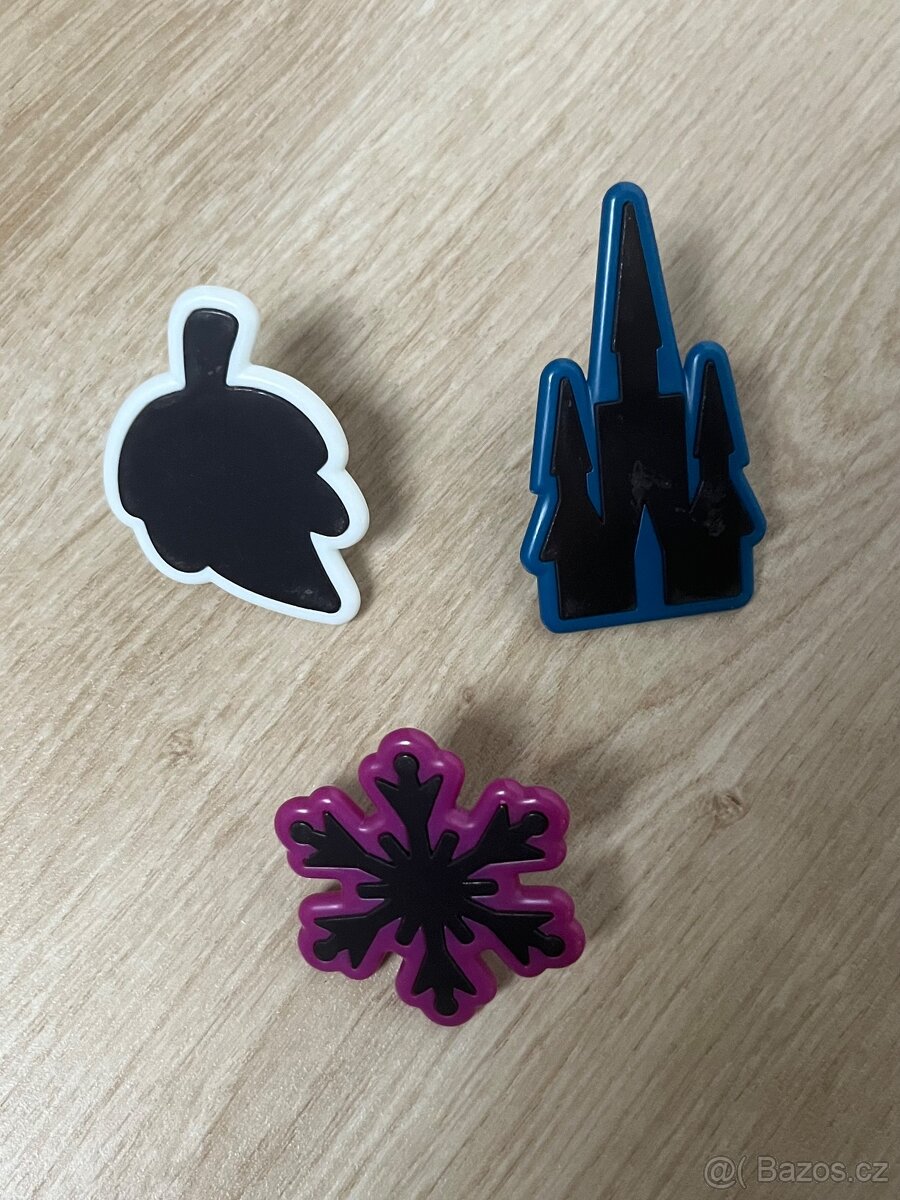 Magnetická kreslící tabulka Frozen Clementoni. - 12