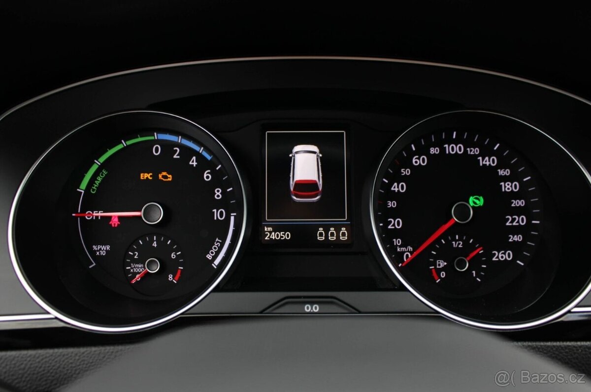 Volkswagen Passat Variant GTE 1.4 TSI DSG - 12