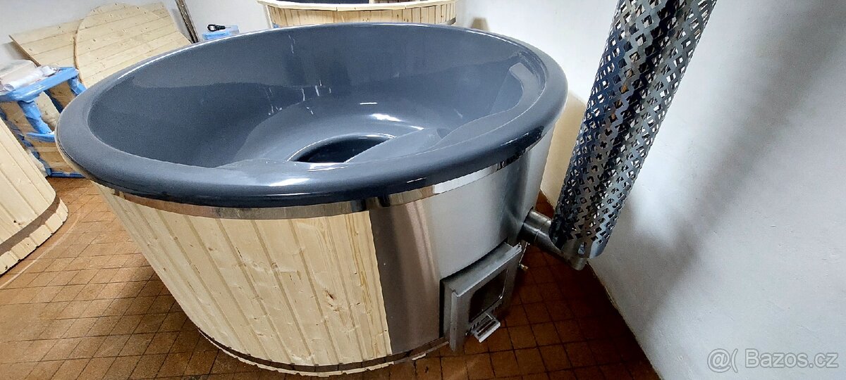 Prodám koupací sud ,finskavana. sklolaminatova vložka 180 cm - 12