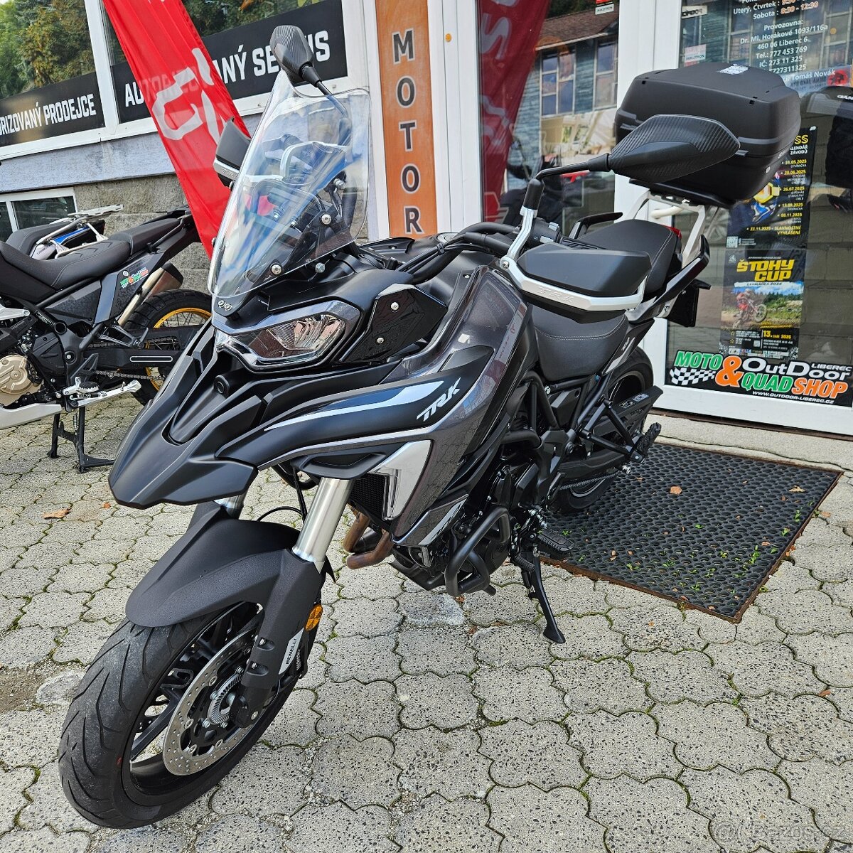 Benelli TRK 702,1. maj.,padací rám,ABS,topcase,ČR - 12