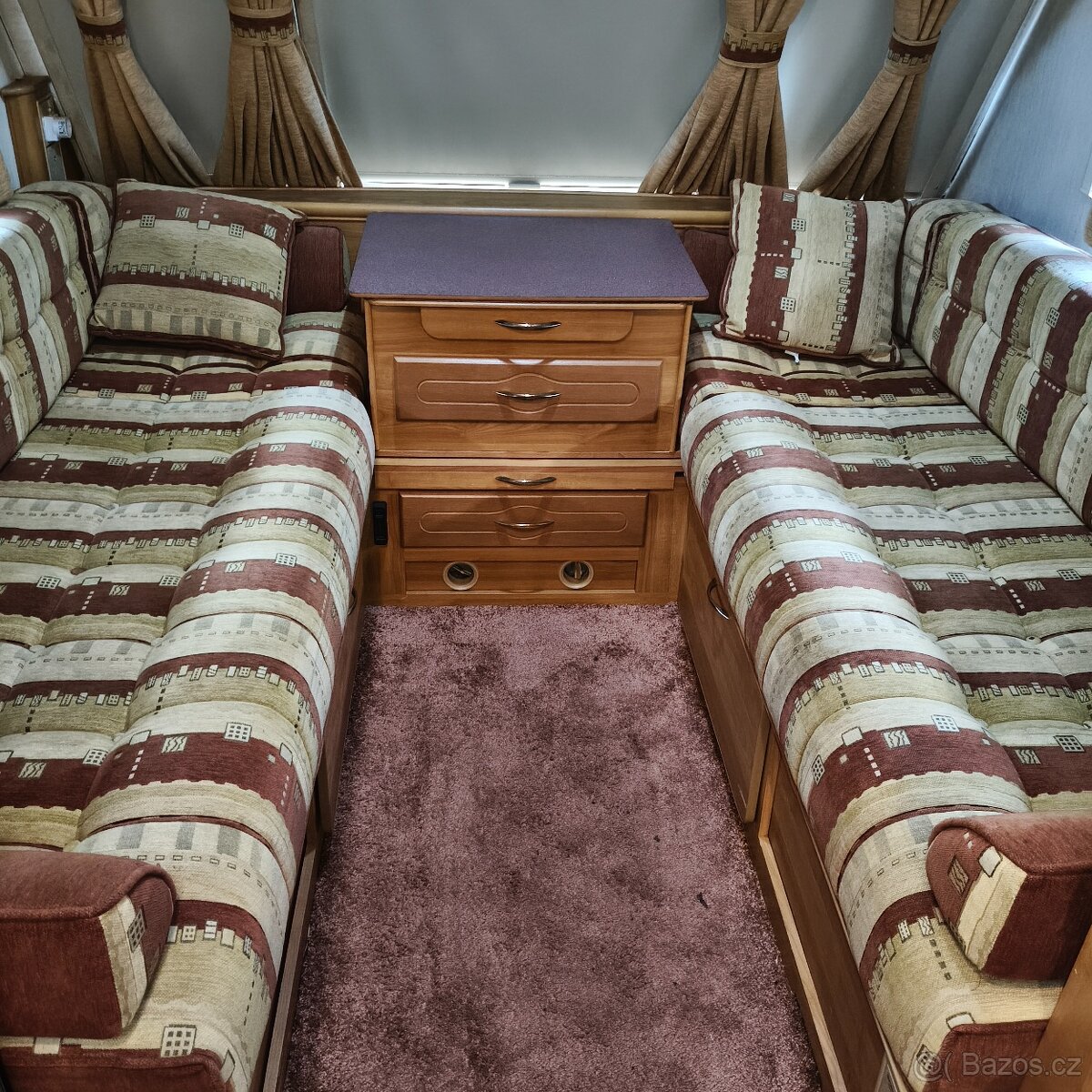 Anglický karavan pro 5 osob - 12