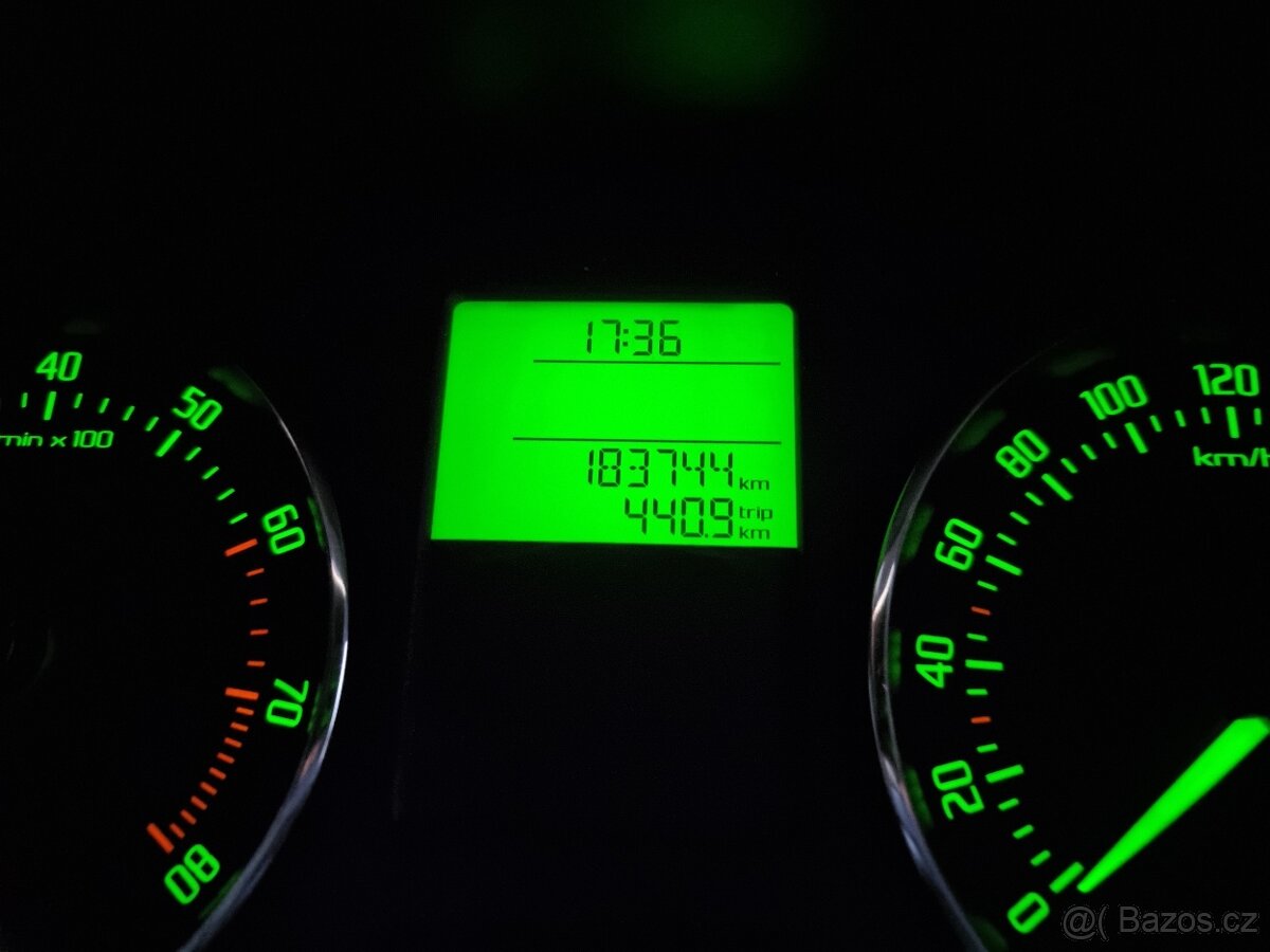 Fabia 2011 - 1.2i 51kw najeto 183tis - 12