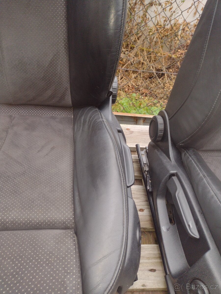 Audi A6 c7 4g alcantara sedačky S-Line a tapecirunky - 12