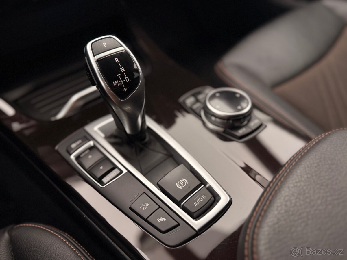 BMW X4, xDrive30d, 2.Maj, ČR, 4X4, SERVIS - 12