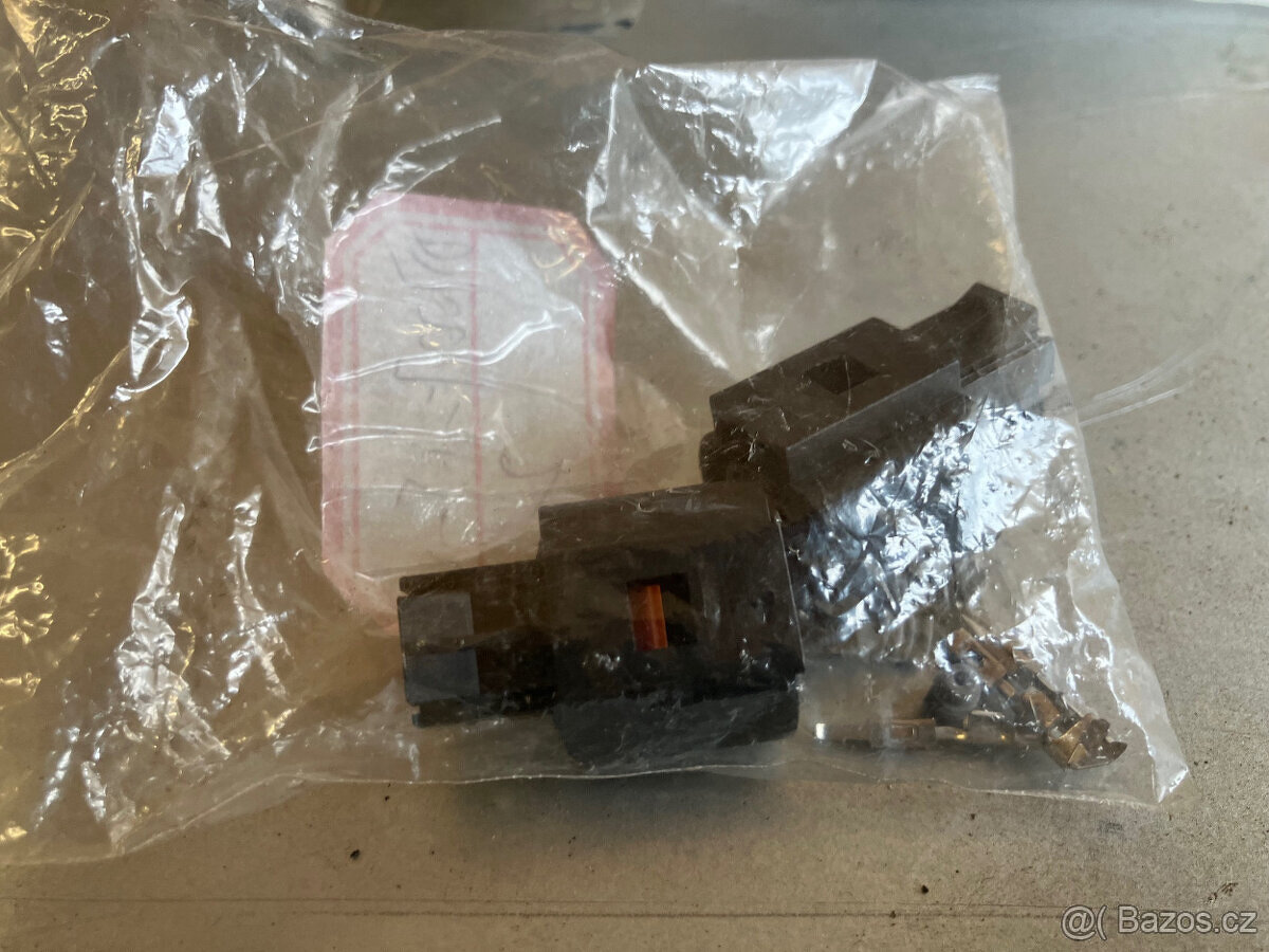 VW Sharan I - díly z vozu - 12