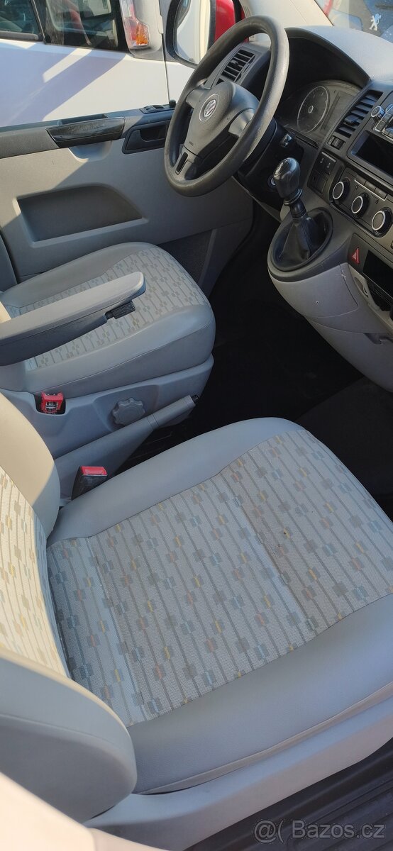 Volkswagen Transporter T5 Long - 12