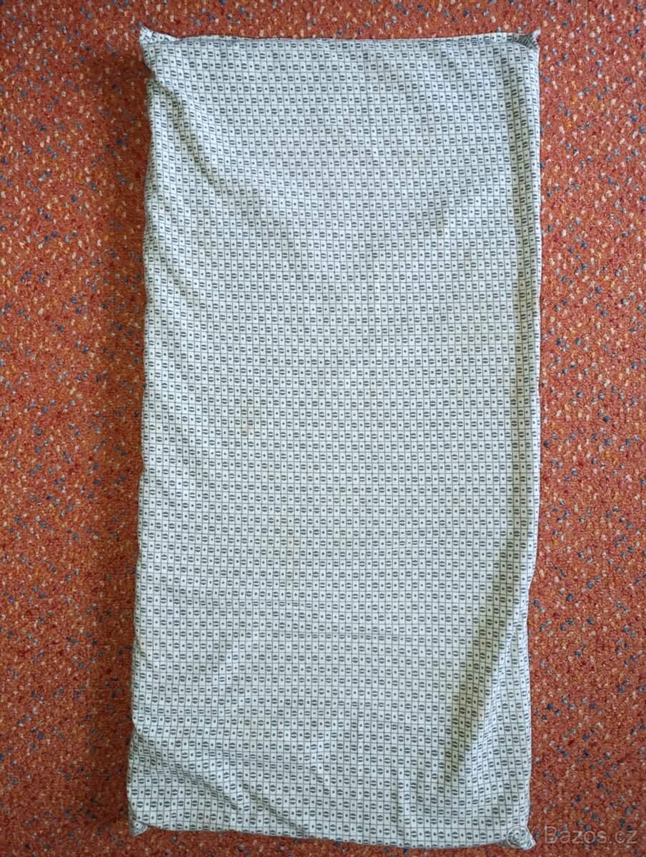 Postýlka pro panenky - 12