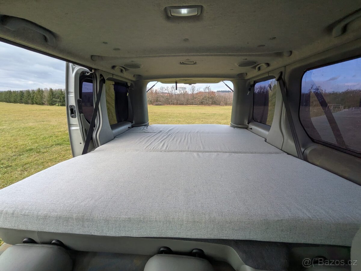 Renault Trafic 2.5 99kw - 12