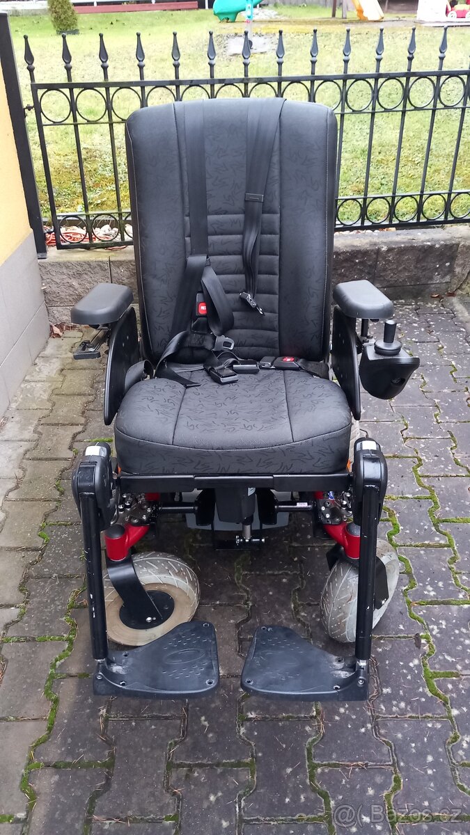 Elektrický invalidní vozík - 12