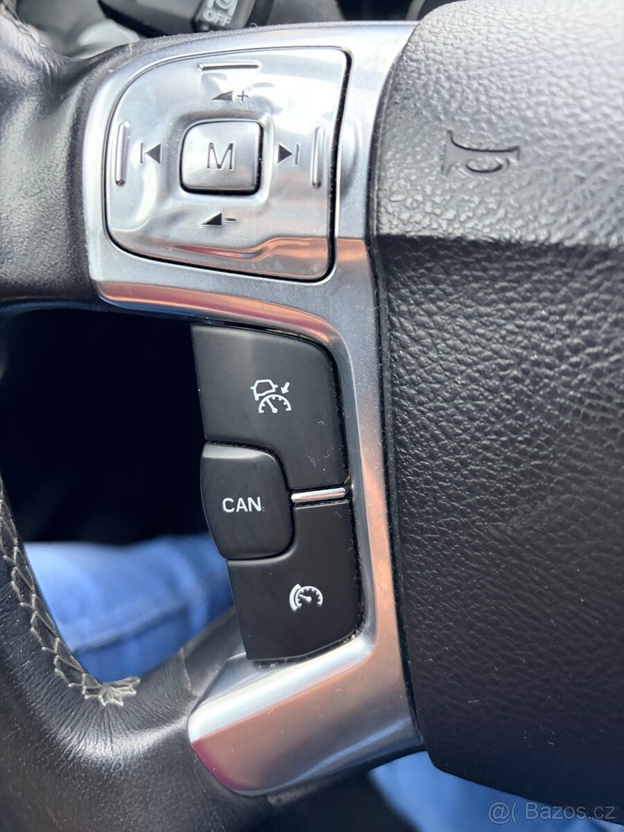 Ford Mondeo 2012 - 12