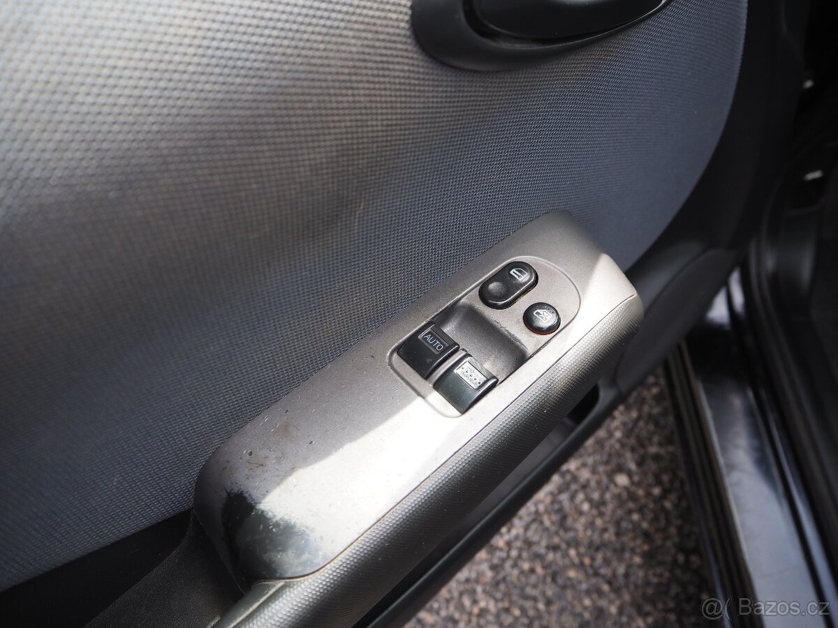 Honda Jazz 1.2 KLIMATIZACE - 12