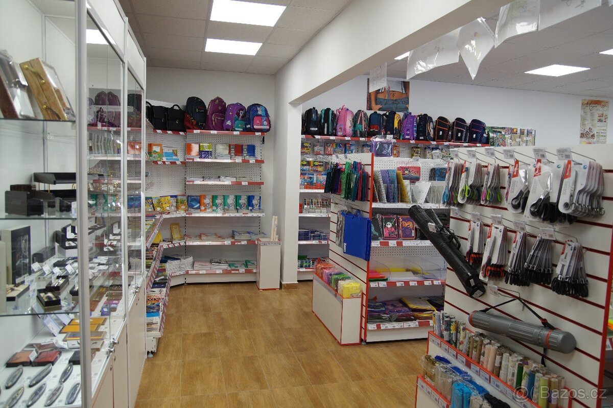 Vybavení obchodů, pokladna, regály - 12