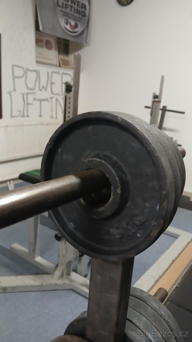 Vybavení posilovny - 12