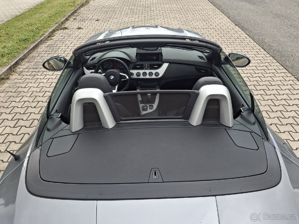 Z4 SDRIVE 35i 310 KW MANUÁL - 12