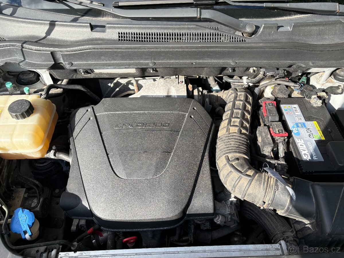 Ssangyong Korando 2.0 D Sapphire 4x4 - 12