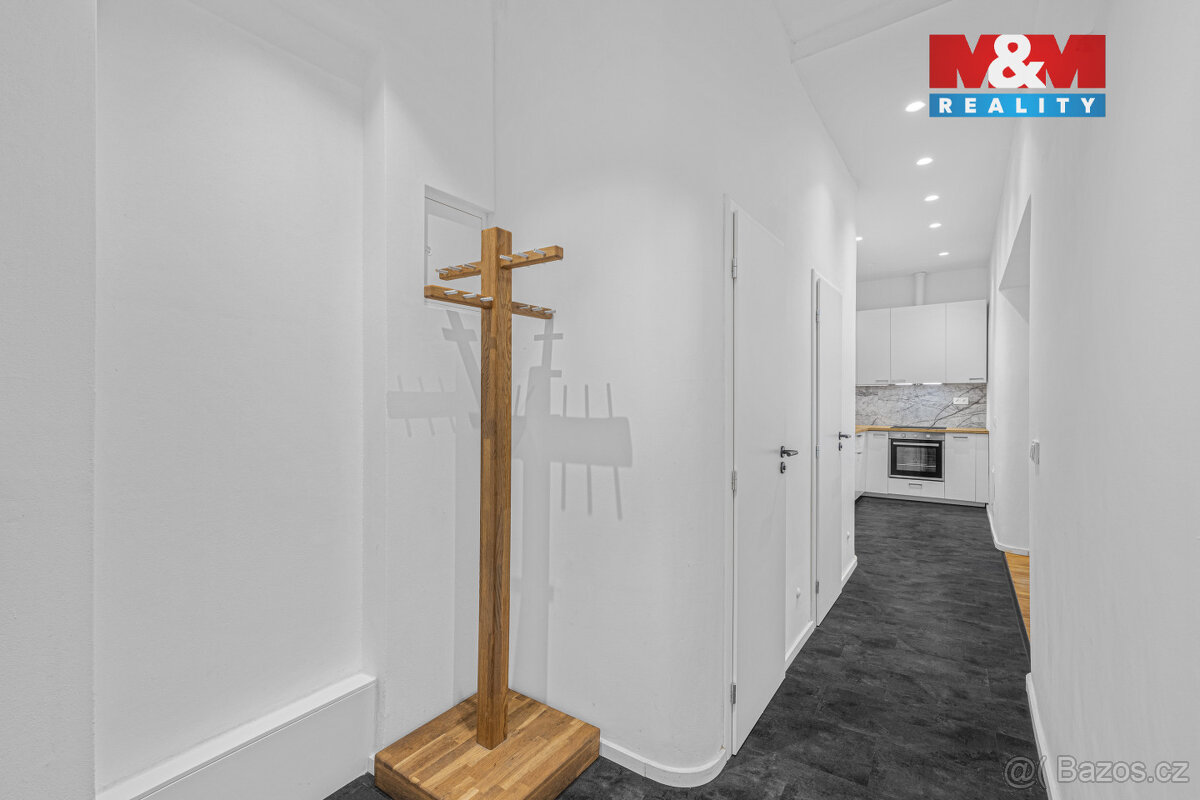 Prodej bytu 2+kk, 61 m², Praha, ul. Na Folimance - 12