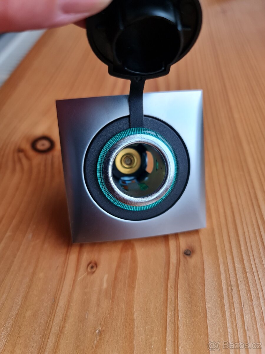 Zásuvky Berker Integro NOVÉ - 12