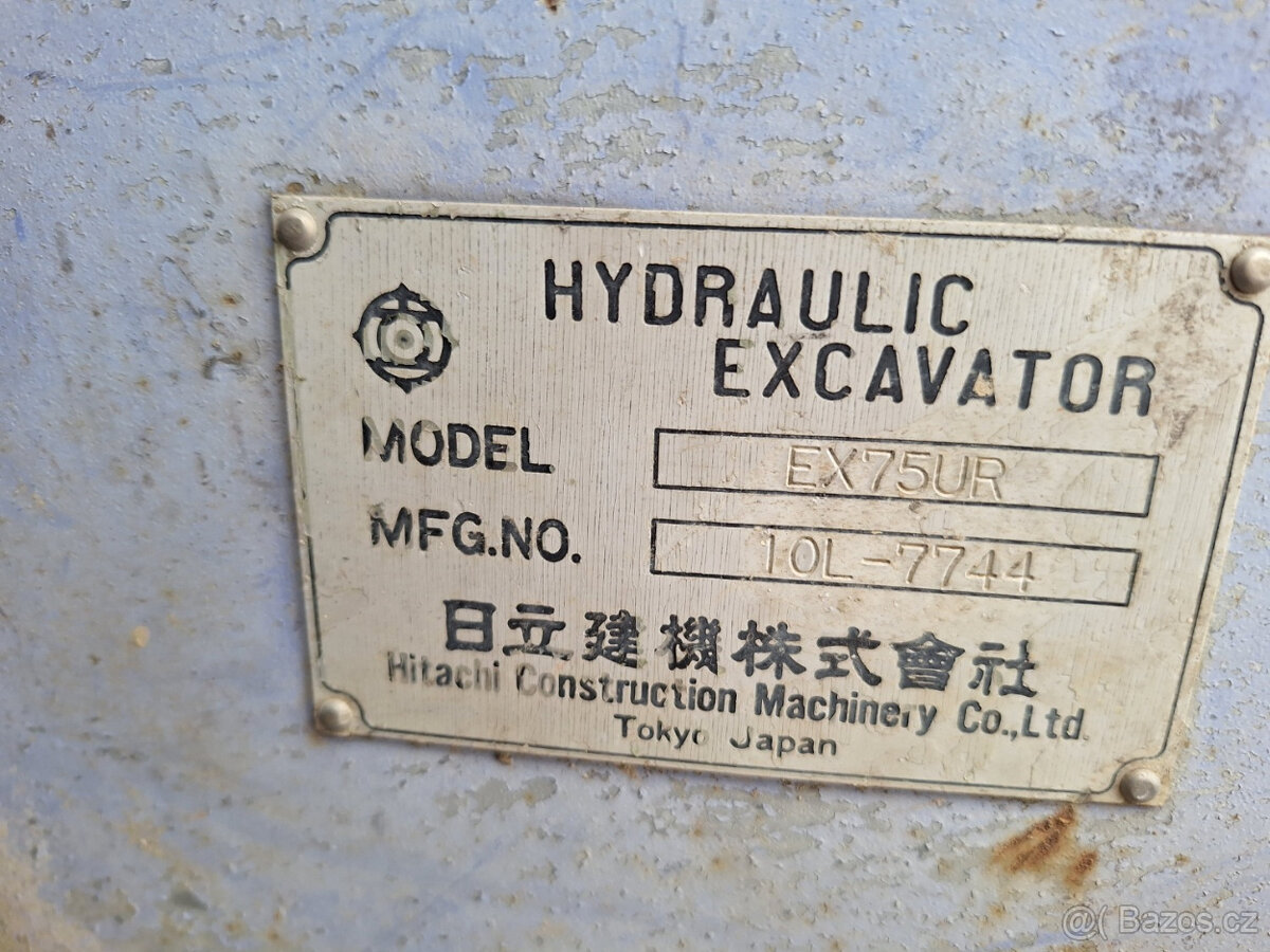 Pásový bagr Hitachi EX75UR - - 12