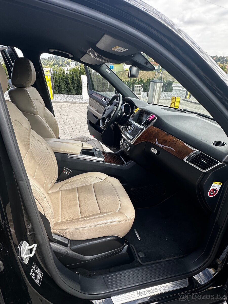 Mercedes Benz ML350 CDI 4Matic Bluetec verze166 - 12