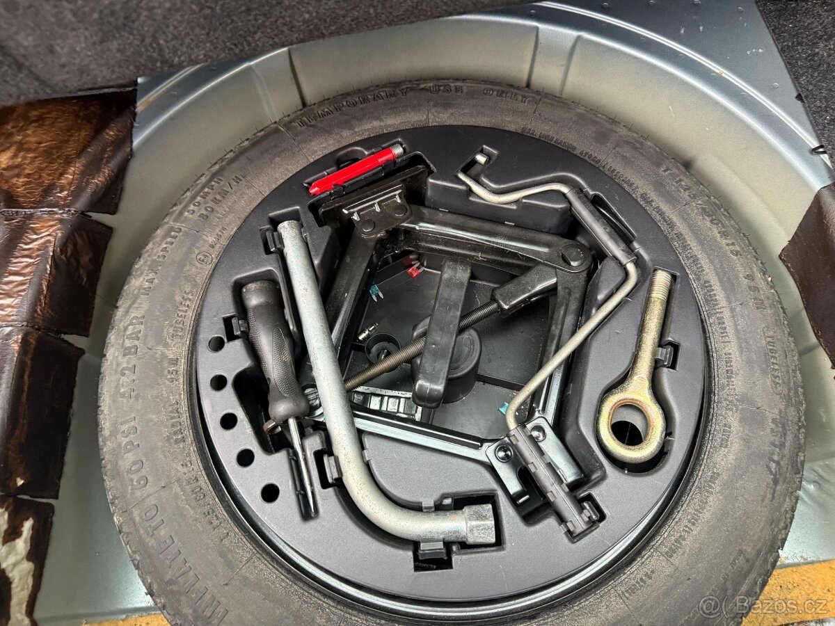 Alfa Romeo 147, 1.9JTD 85kw 5dv L+Z kola - 12