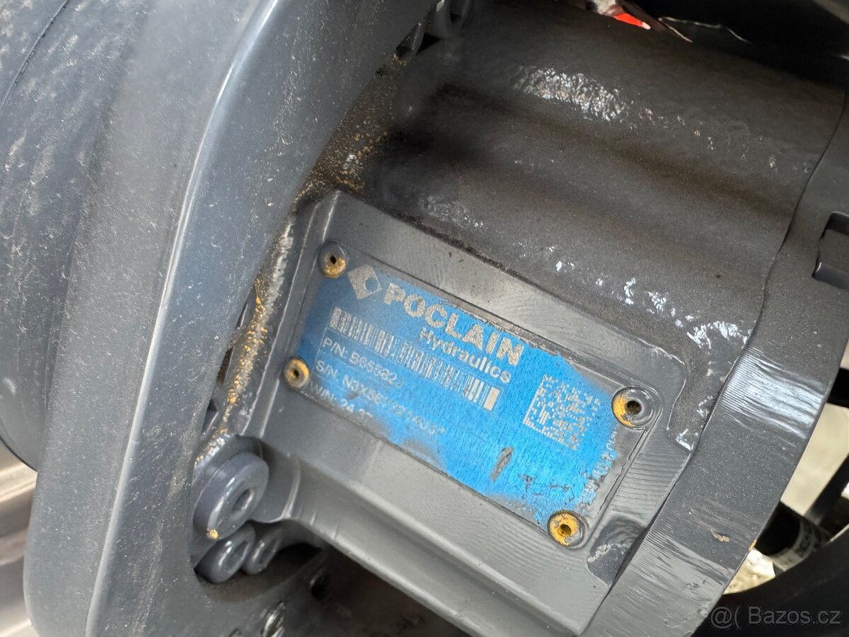 Teleskopický manipulátor ERT1500 - 12