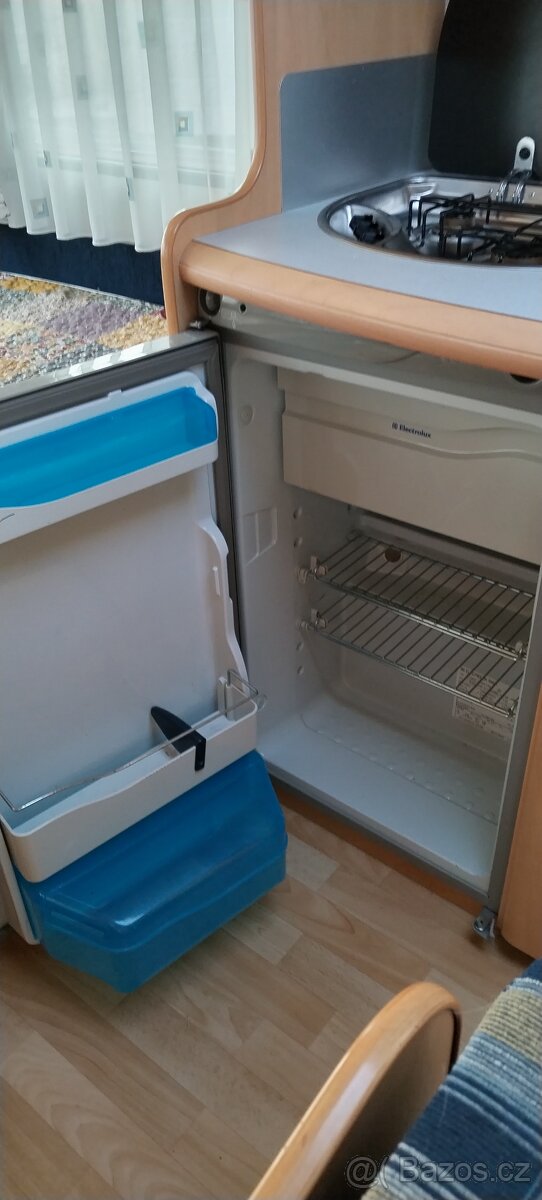 Prodám Hobby 400, rok 2001 - 12