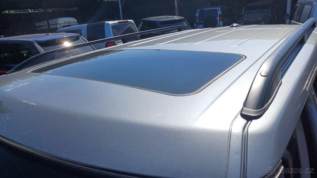 Land Rover Range Rover 4.4 SDV8 Vogue Luxus, síla - 12