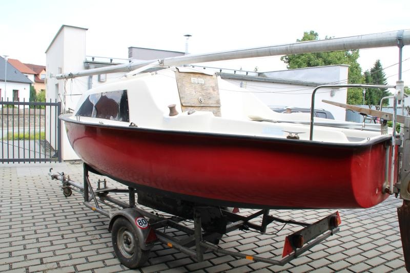 Plachetnice BWC Flying Cruiser B bez VPM a TK - 12