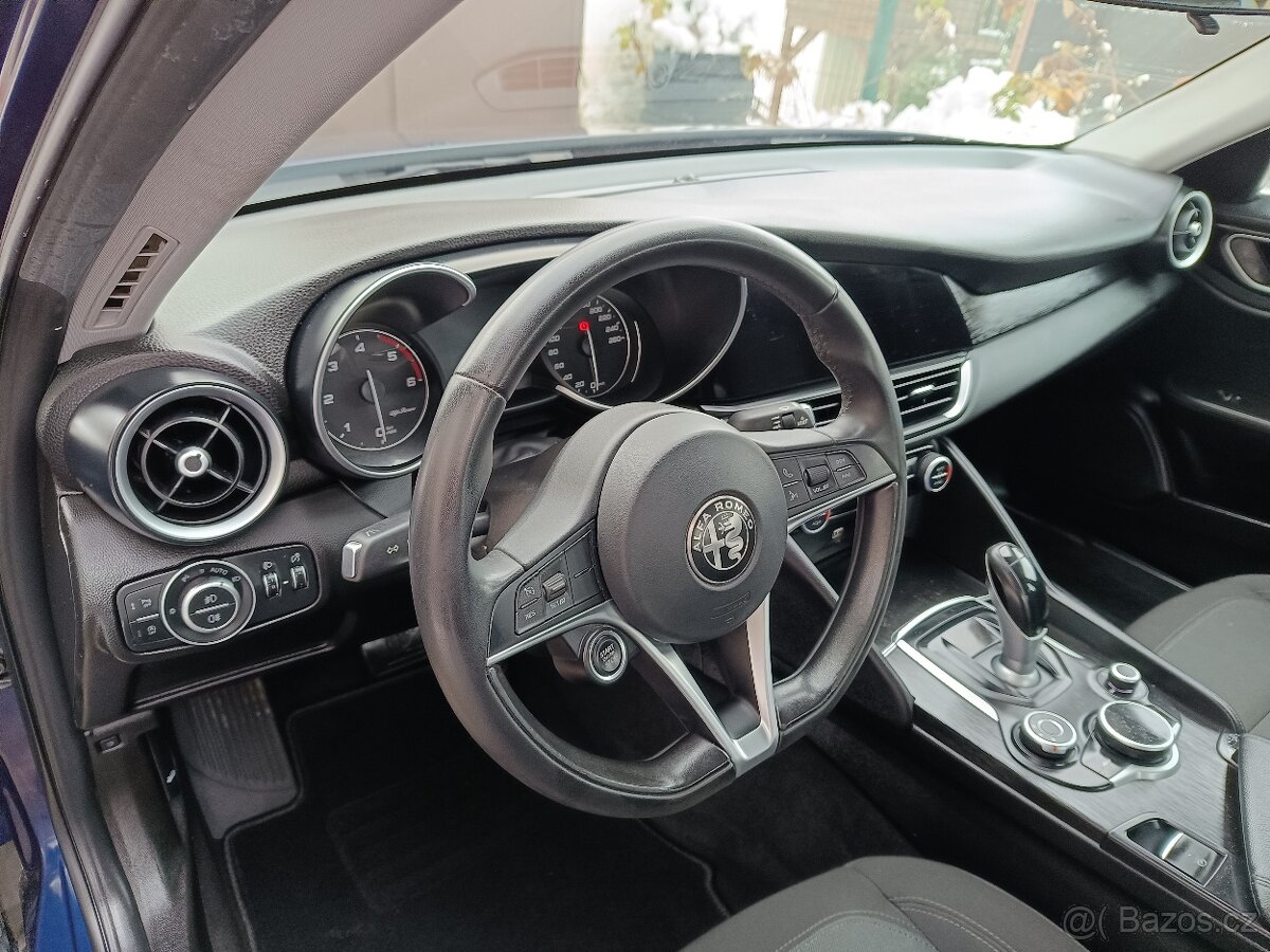Alfa Romeo giulia - 12