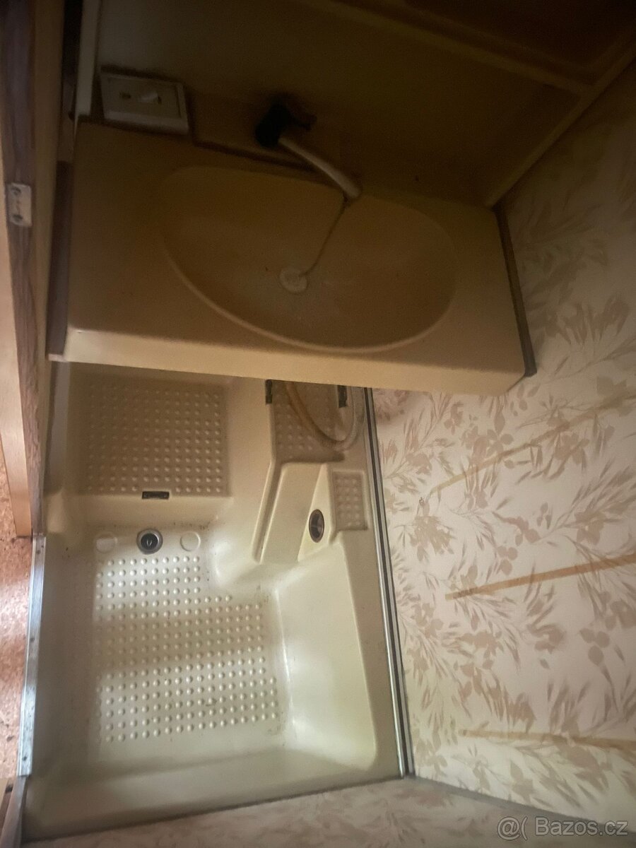 Chateau Cantara 610, Předstan, STK, 100km/h, KLIMA. 1300Kg - 12