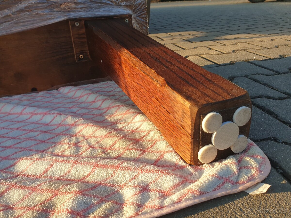 Dubový stolek Holandsko - 12