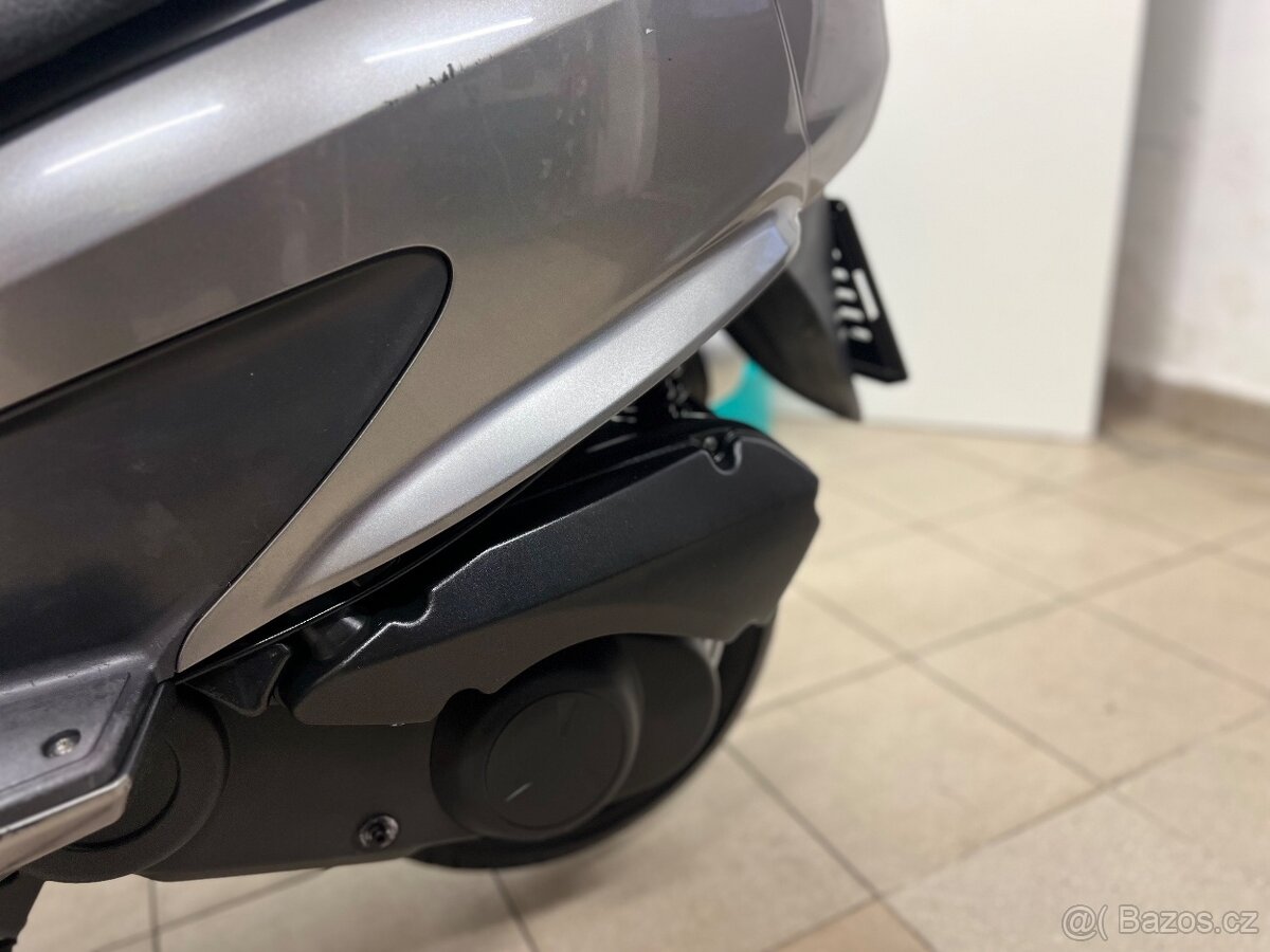 SUZUKI BURGMAN 200 - 12