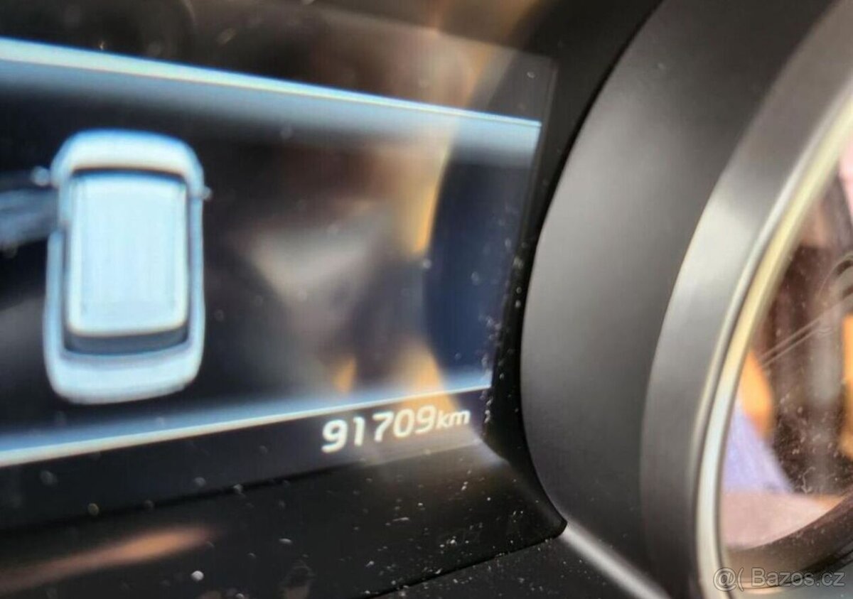 Kia Carnival 2.2- 9 míst - REZERVACE - 12