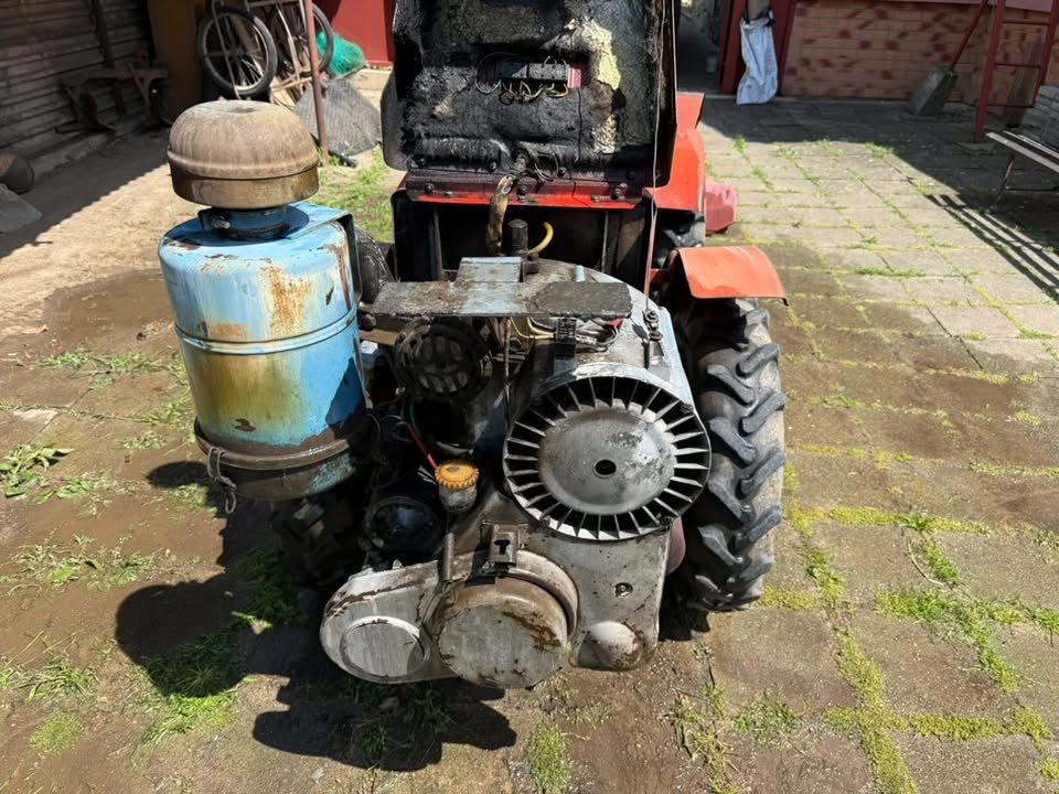 Prodám traktor TZ4K14 - 12